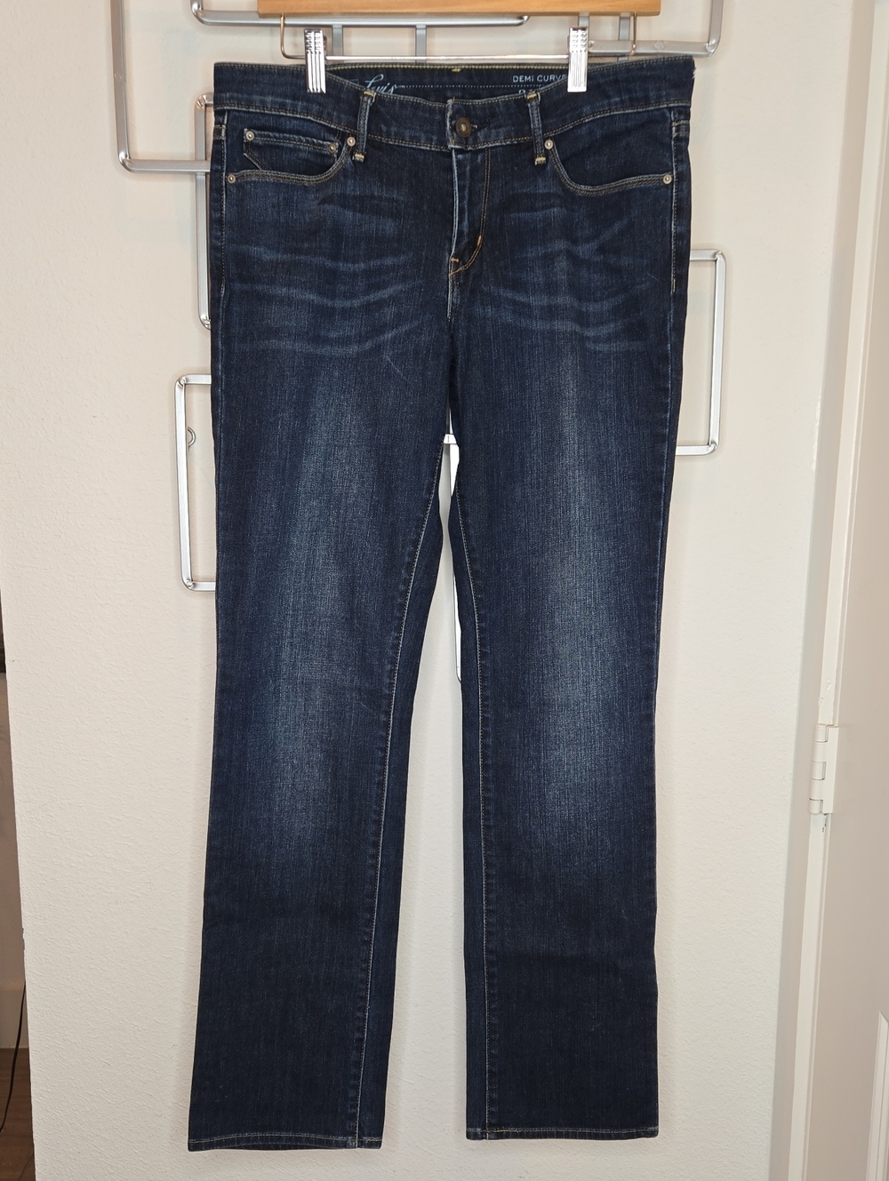 Levi's Demi Curve Women's Straight Leg Jeans Size 31